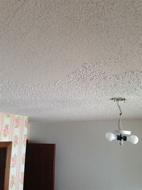 Removing a popcorn ceiling is a sloppy job, but once completed, you will need a new room, free ceiling texture. Tips and Tricks for Scraping Popcorn Ceilings