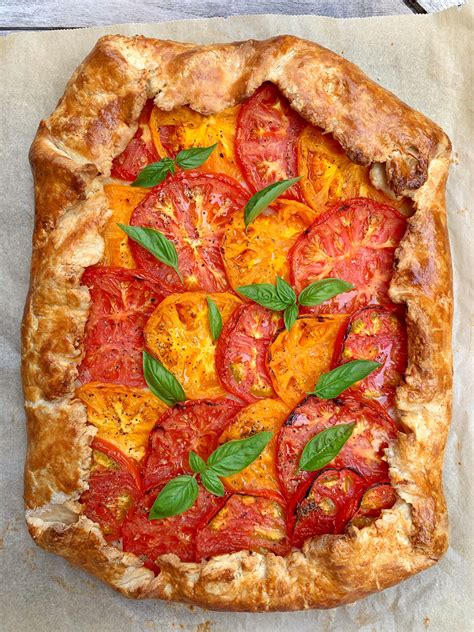 Heirloom Tomato Galette By Thefeedfeed Quick And Easy Recipe The Feedfeed