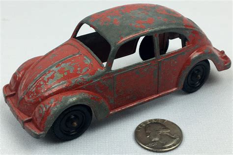 Lot Vintage 1960s Tootsie Toy Volkswagen Beetle Die Cast Car