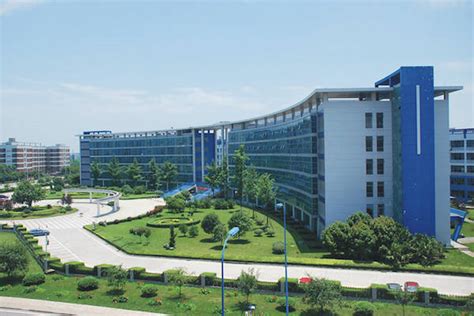 Chengdu College Of University Of Electronic Science And Technology Of