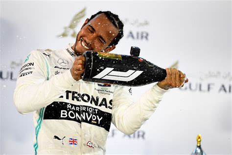 Lewis Hamilton Wins Bahrain Gp After Latest Ferrari Failure The Globe