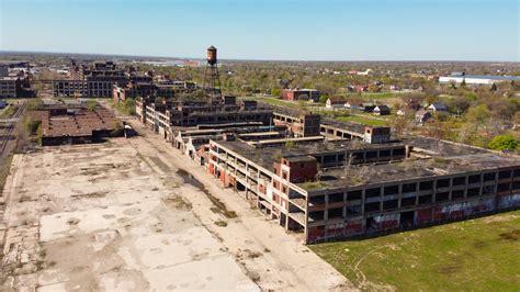 Abandoned Detroit Packard Plant 2022