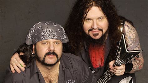 He Was The Wild Life Of The Party Vinnie Paul Remembers Dimebag