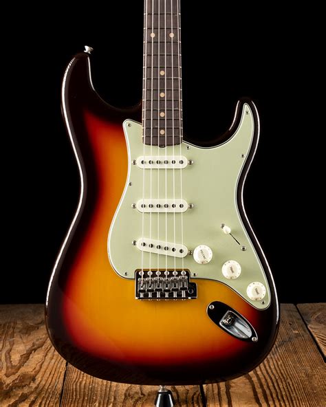 Fender Custom Shop 59 Strat NOS Chocolate 3 Color Sunburst