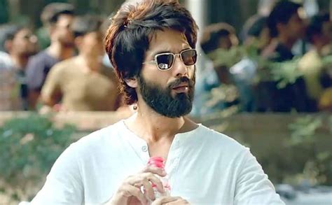 Kabir Singh Shahid Kapoors Film Mints Over Rs 20 Crore On First Day