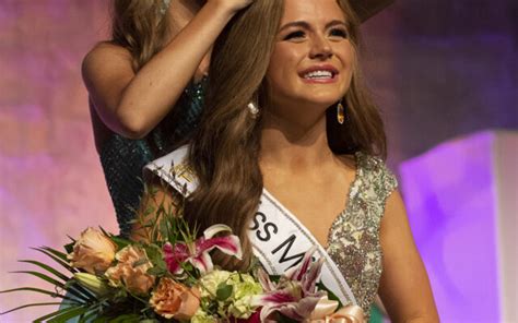 Sublette Crowned Miss Missouri Outstanding Teen Palmyra And Moberly Girls Are The Top 2