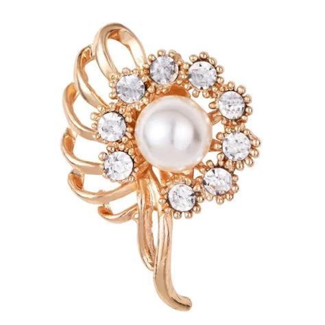 Fashion Brooch Pins For Women Wedding Bridal Lapel Jewelry Elegant Women Ladies Flower Pearl