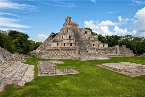 Ruinas Mayas EroFound