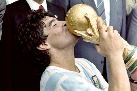 Diego Armando Maradona Y Su Asombrosa Valentía En El Mundial Italia 90 Noticias Agencia