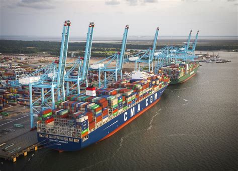 Another Massive Container Ship Docks In Us Breaks Record Spartan Echo