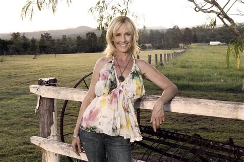 Erin Brockovich At Oakey For Water Contamination Fight The Courier Mail