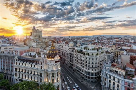 Landlocked Madrid Is Getting A Beach In The Middle Of The City Condé