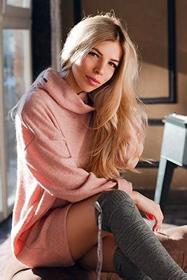 Amazing Single Women From Ukraine Nikolaev Kristina 31 Yo Hair