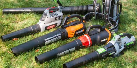 Best 4 Leaf Blowers For Your Small Garden