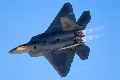 You can install this wallpaper on your desktop or on your mobile phone and other gadgets that support wallpaper. F22 Raptor Wallpapers - WallpaperSafari