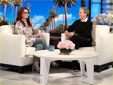 Megan Mullally Hilariously Reveals She Never Noticed Ellen Degeneres Pattern Of Female