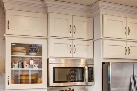 Cascade Maple Designer White Xl Kitchen Cabinets