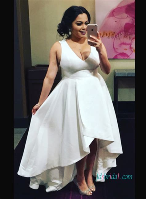 Great craftsmanship, fantastic design, fast delivery and satisfied service are what we have been pursuing. H1040 Plus size simple high low summer wedding dresses