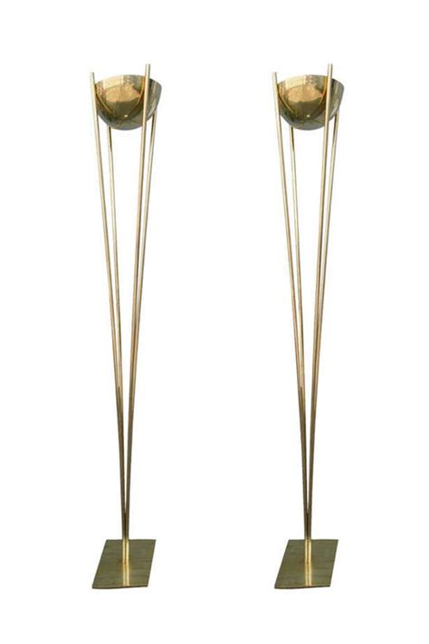 Floor lamps are a quick and easy way to brighten your living space as well as to add style and functionality to a room. 20+ Stylish Torchiere Floor Lamps | Torchiere floor lamp ...