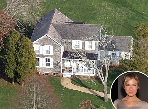 Renée Zellweger From Celebrity Homes In The Hamptons E News