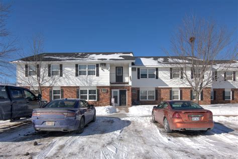 Apartment for rent in eau claire for $675 with 2 beds, 1 bath, 800 sqft and is located at 1026 w macarthur ave in eau claire, wi 54701. 3130 Eldorado Blvd Unit 611, Eau Claire, WI 54701 ...