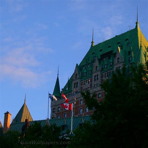 Château Frontenac Wallpapers 2048x2048 Free Desktop Wallpapers