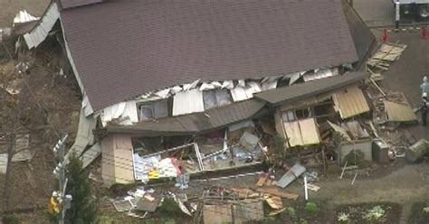 67 Magnitude Quake Rattles Japan