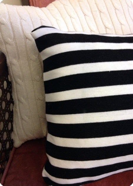 Turn Old Sweaters Into Cozy Pillows Knockoffdecor Com