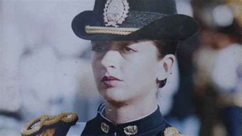 El Recuerdo De Érica La Primera Mujer Policía Caída En Acto De Servicio
