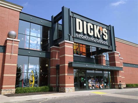 Dicks Sporting Goods Store In Lake Grove Ny 262