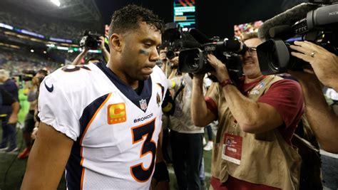 Russell Wilson Booed In Return To Seattle As Denver Broncos Lose To