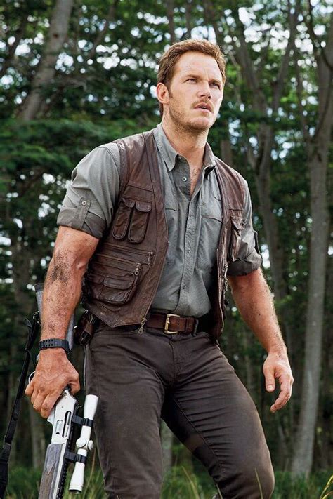 Chris Pratt As Owen Grady In Jurassic World Jurassic World Chris