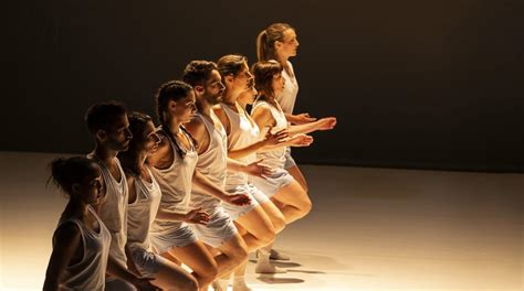 Plus Quune école De Danse à Montpellier Centre Artistique En Mouvance