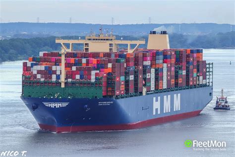 World's largest container ship hmm algeciras leaving port of hamburg on june 13, 2020 after it's maiden call. Vessel HMM ALGECIRAS (Container ship) IMO 9863297, MMSI ...