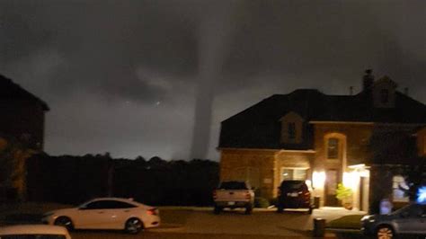 Ef 3 Tornado Strikes North Dallas Late Sunday Two Other