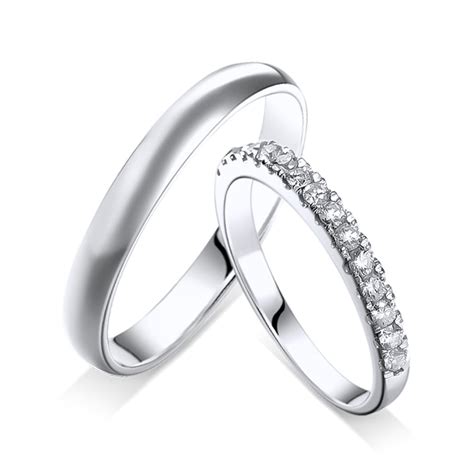 Rekomendasi Model Cincin Emas Putih Di Moment Pernikahan Adelle Jewellery