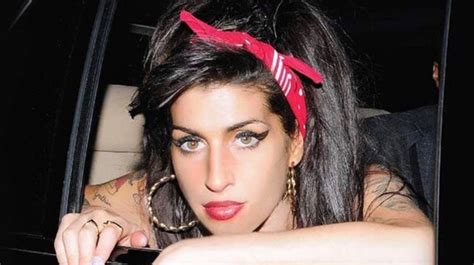 Amy Winehouse Anuncian Una Biopic Aprobada Por Su Familia Radio Continente Fm