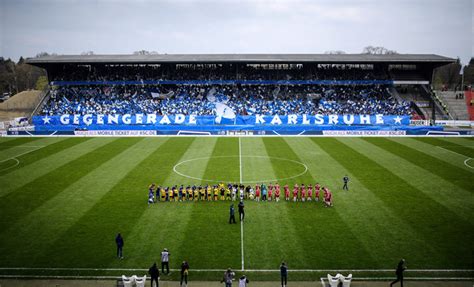 Zaunfahne phönix sons karlsruhe sektion stadionverbot. KSC-Ultras rufen neues Stimmungszentrum aus - liga3-online.de