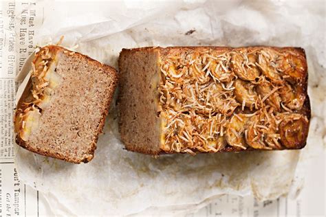I used quinoa flakes instead of rolled oats to make this gluten free for coeliacs, 2t maple syrup, 1/3c coconut sugar, and the batter looked a bit thick/dry so i added a couple splashes more almond. Vegan banana bread - Recipes - delicious.com.au