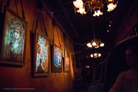 Creative Dark Ride Shooting The Haunted Mansion Portrait Gallery By Todd Hurley Photography