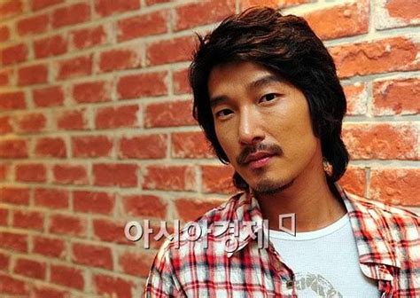 Jo Seung Woos Quiet Enlistment Dramabeans Korean Drama Recaps