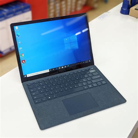 Surface Laptop 1 A1769 Core I5 7200u Ram 8gb Ssd 256gb 2k Cảm ứng