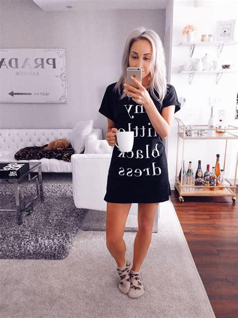shop the mirror selfies blondie in the city comfy casual outfits lazy day outfits daily