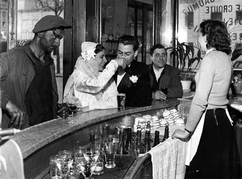 Robert Doisneau Weddings Café Noir Et Blanc Joinville Le Pont