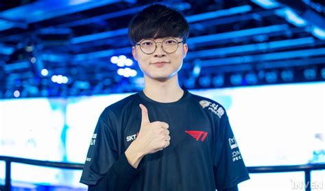 Faker S Has Extend His Contract For Another Three Years With T Becomes Part Owner Of T