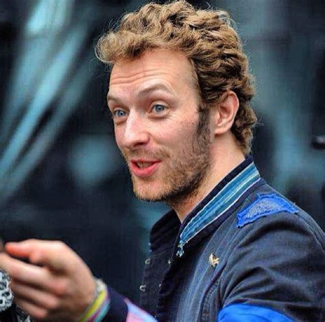 Although he hasn't commented on his hair loss martin has clearly undergone a hair transplant procedure. Картинки по запросу Chris Martin | Chris martin coldplay ...