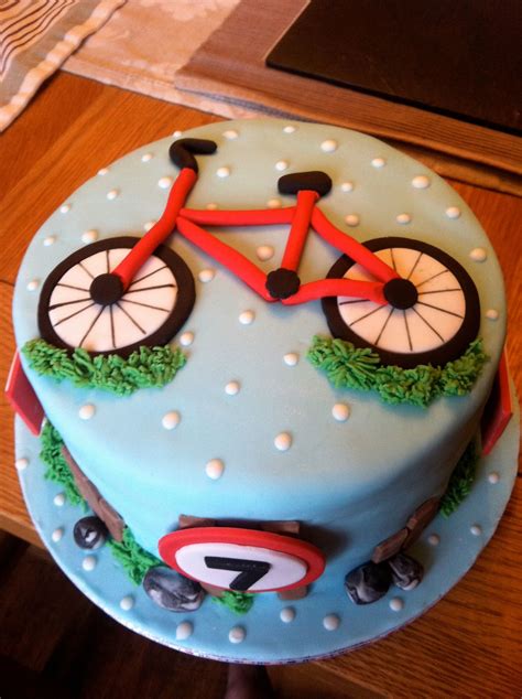 To help make picking the right 7th birthday greeting easier for you, every single message below comes with all the right ingredients, from a silly sense of. Bet this 7 year old loved his bike birthday cake | Kids ...