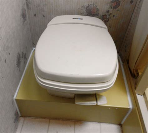 Thetford Toilet Overhaul