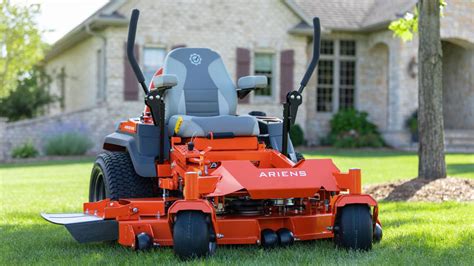 Apex Series Zero Turn Lawn Mower Ariens