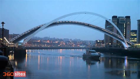 Millenium Bridge Tilting Newcastle Upon Tyne Youtube